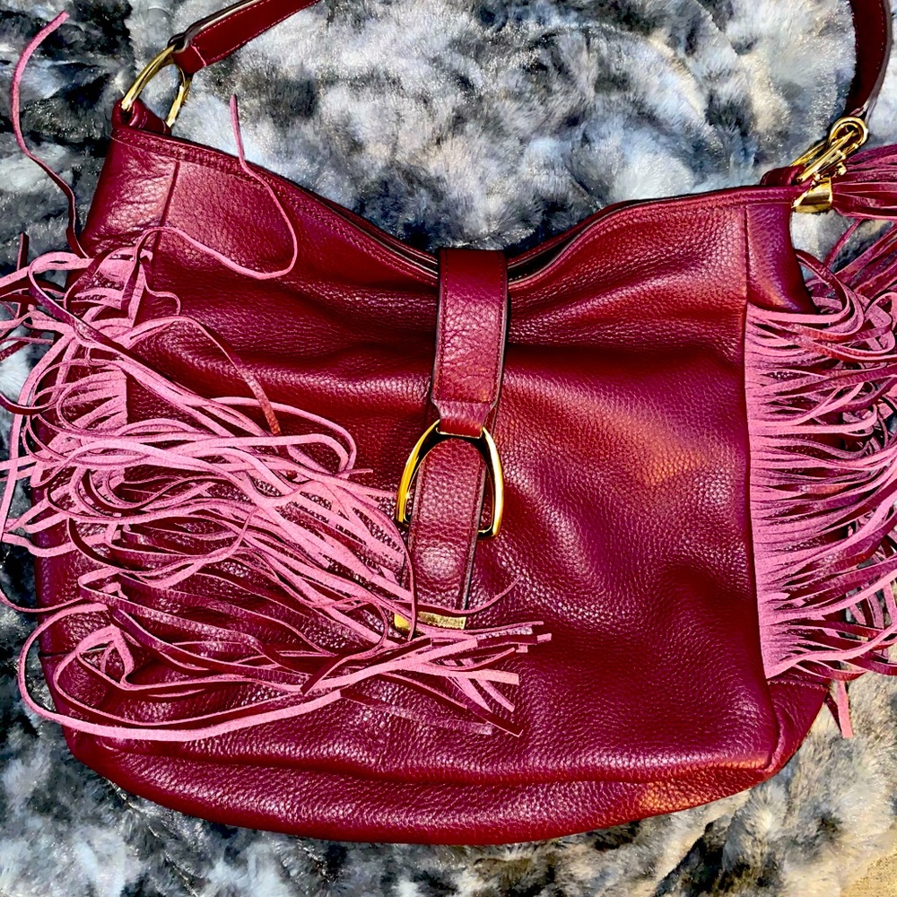 Burgundy GILI soho bag ♥️